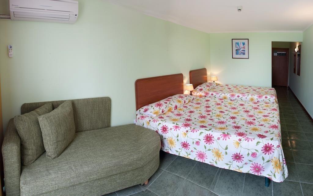 אלבנה Hotel Malibu מראה חיצוני תמונה
