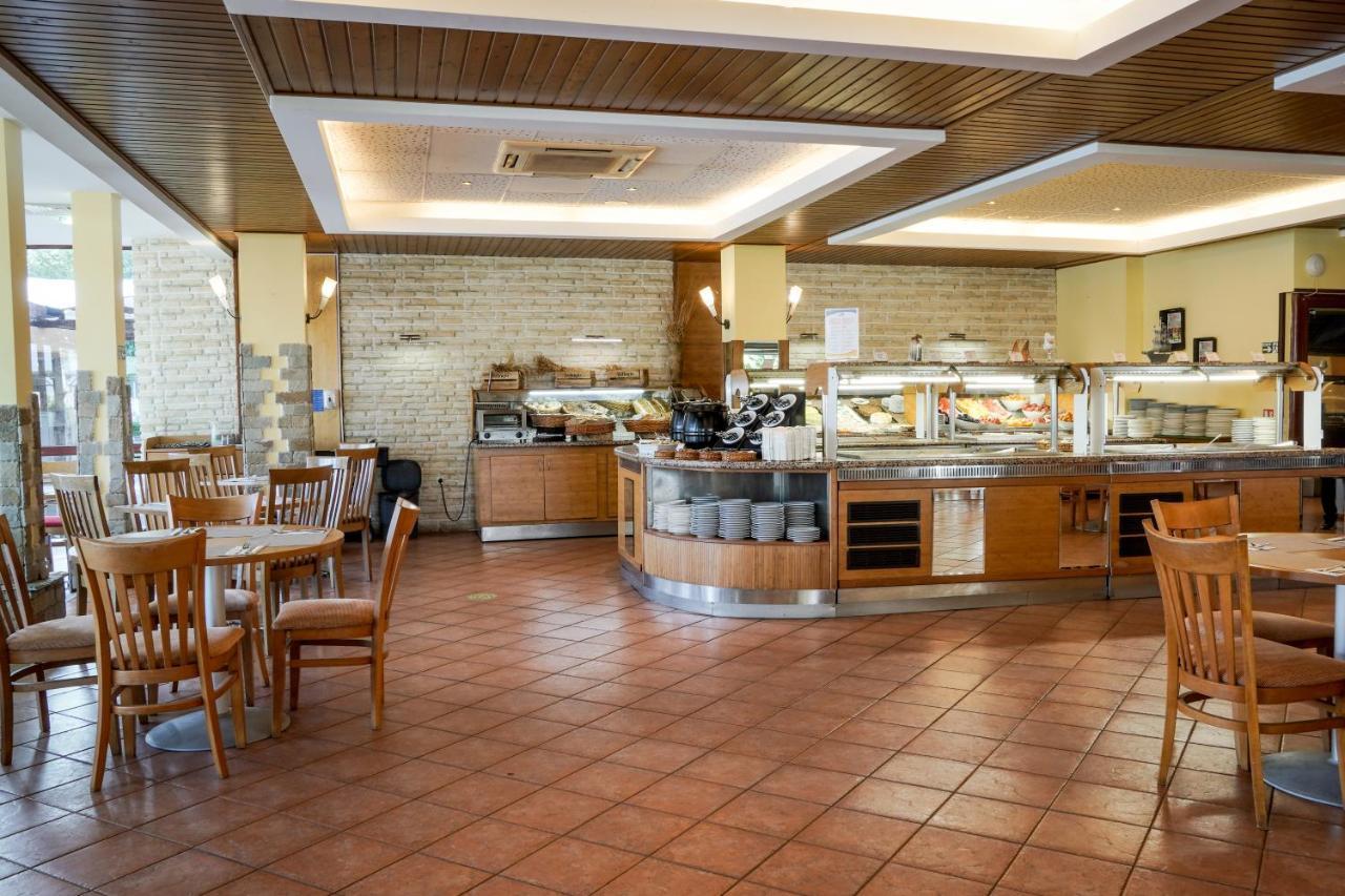 אלבנה Hotel Malibu מראה חיצוני תמונה
