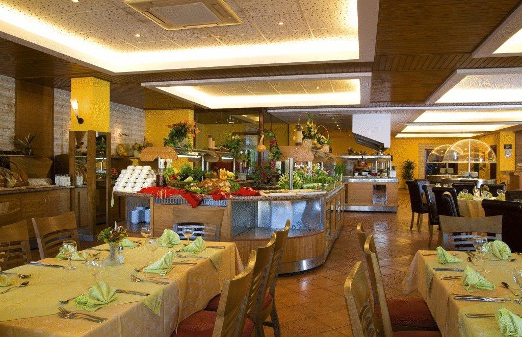 אלבנה Hotel Malibu מראה חיצוני תמונה