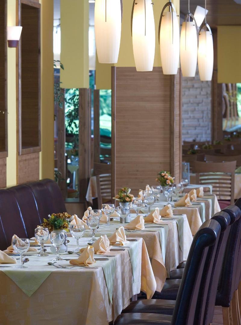 אלבנה Hotel Malibu מראה חיצוני תמונה